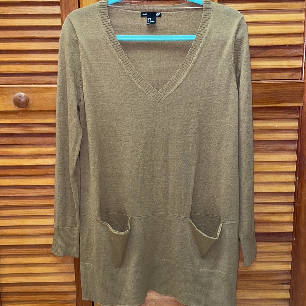 Tunic - Picture 3 of 4